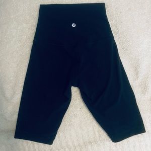 LuLu Lemon Long Black Biker Shorts Size 2